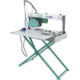 The Imer Combi 200VA Wet Saw with stand.